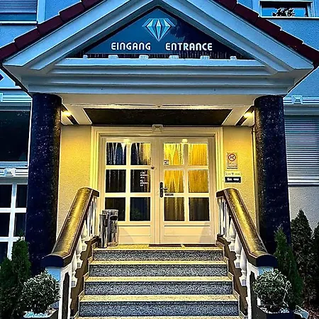 Hotel Diamond *