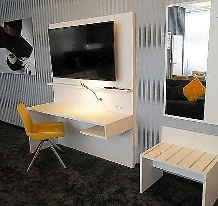 Diamond Hotel